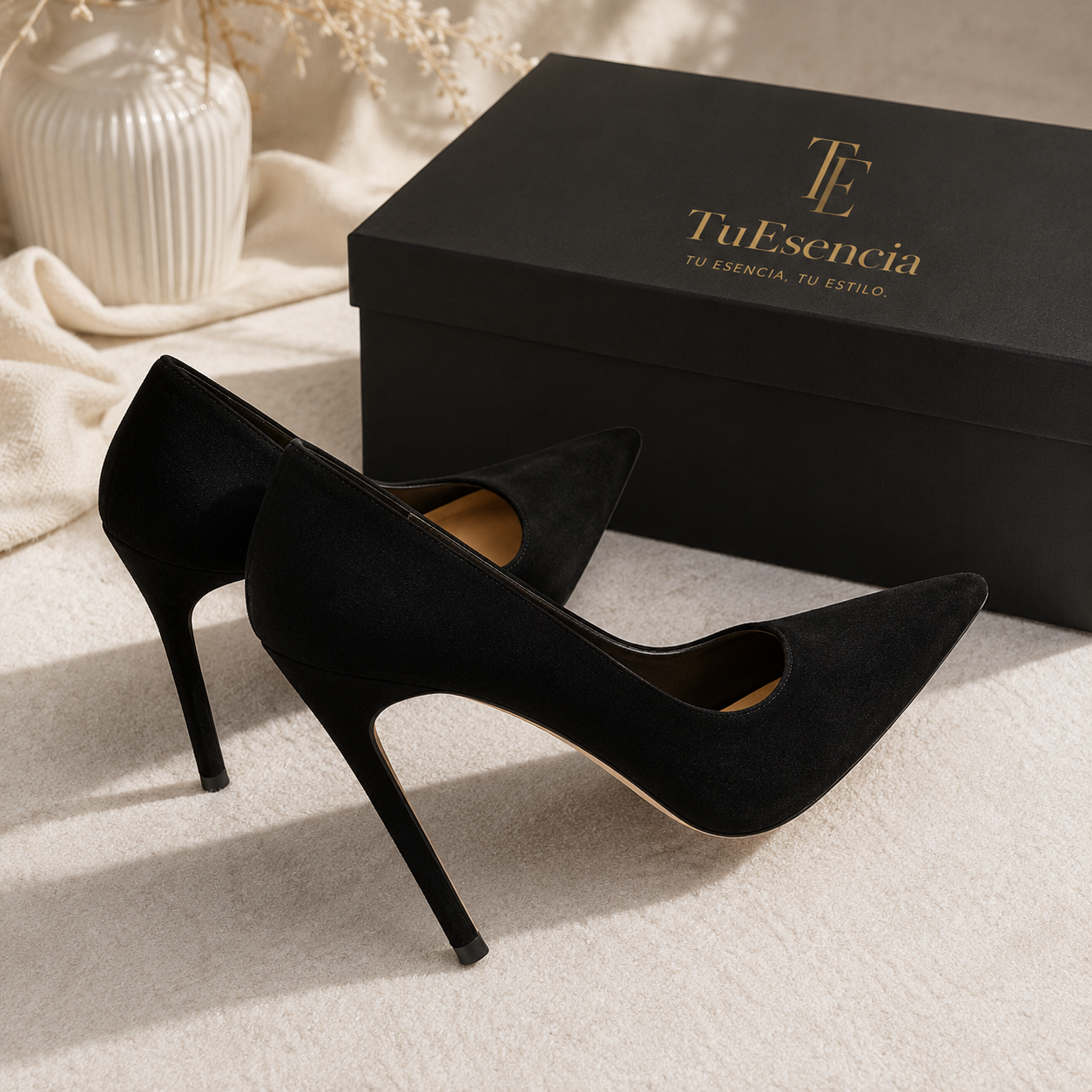 Tacones Negros de Ante Premium